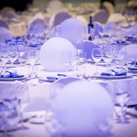 Holiday Inn Rome - Eur Parco Dei Medici By Ihg Екстер'єр фото