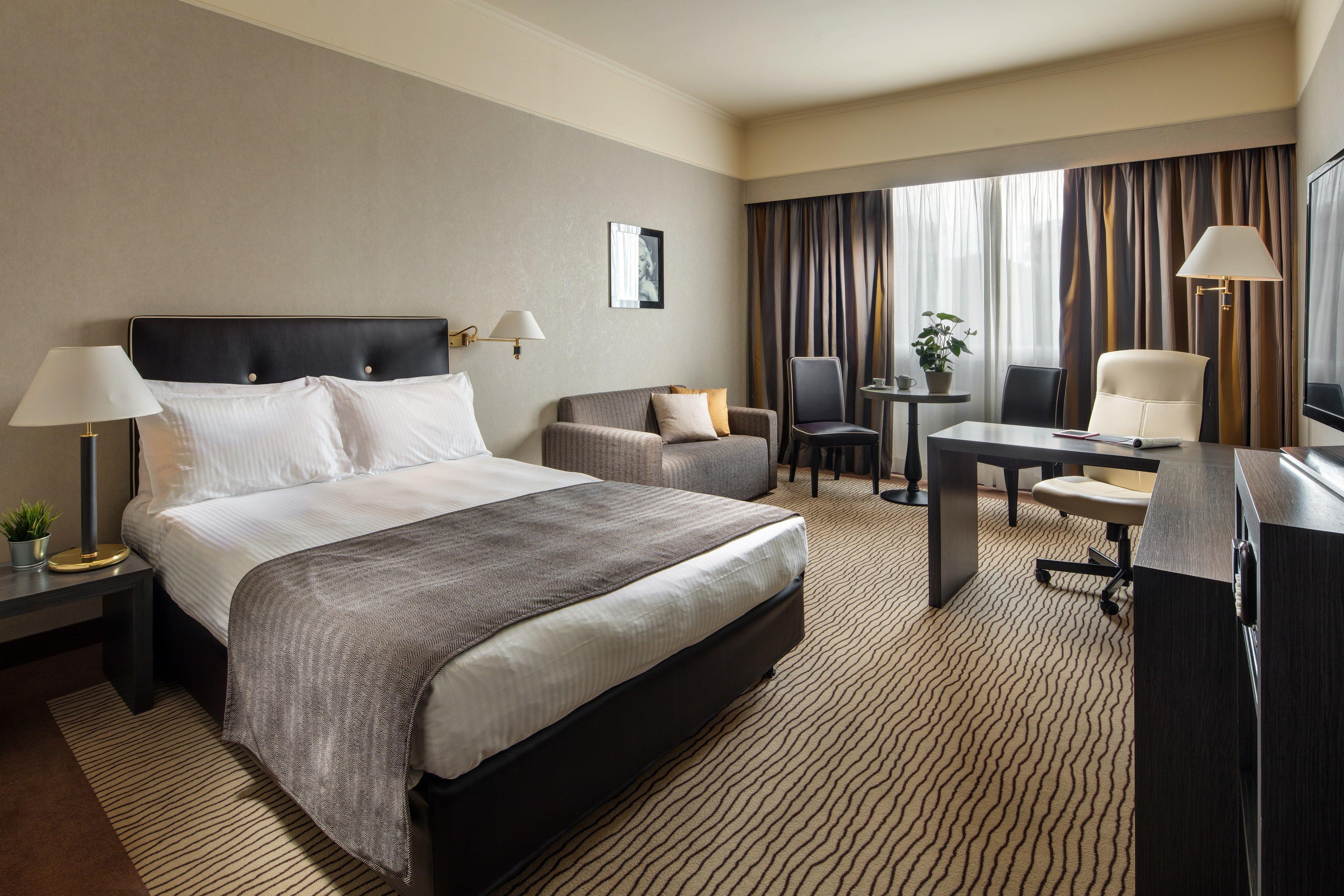 Holiday Inn Rome - Eur Parco Dei Medici By Ihg Екстер'єр фото