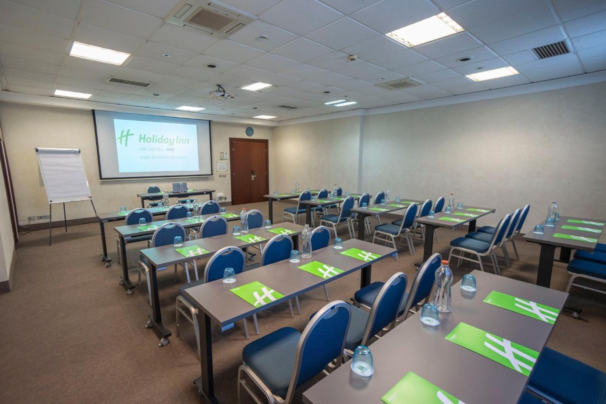 Holiday Inn Rome - Eur Parco Dei Medici By Ihg Екстер'єр фото